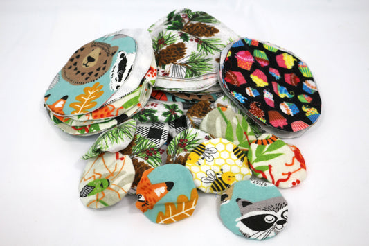 Scissors, Scraps, and Sanity: Why Crafting Is My Therapy