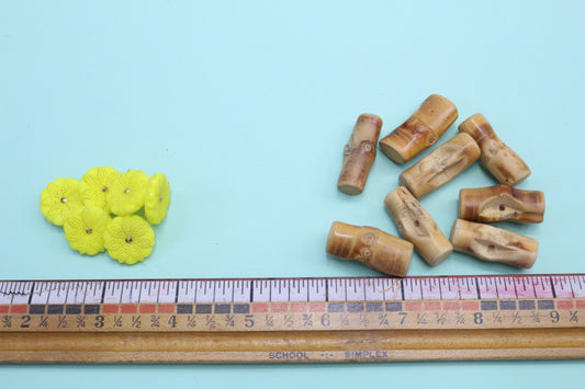 Vintage Glass Yellow Flower Buttons or Wood Bamboo Buttons