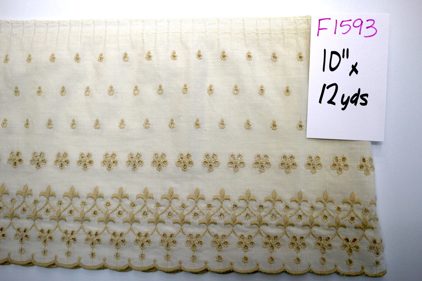 10" Cream Cotton Eyelet Trim 12 yds