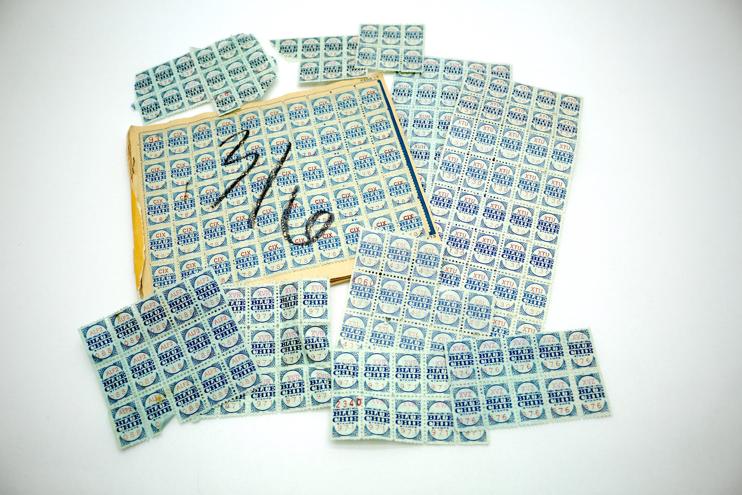 Vintage Blue Chip Saving Stamps - 100 Stamps - Vintage Saving Stamps, Junk Journal, Scrapbooking, Blue Chip Stamps, Paper Ephemera