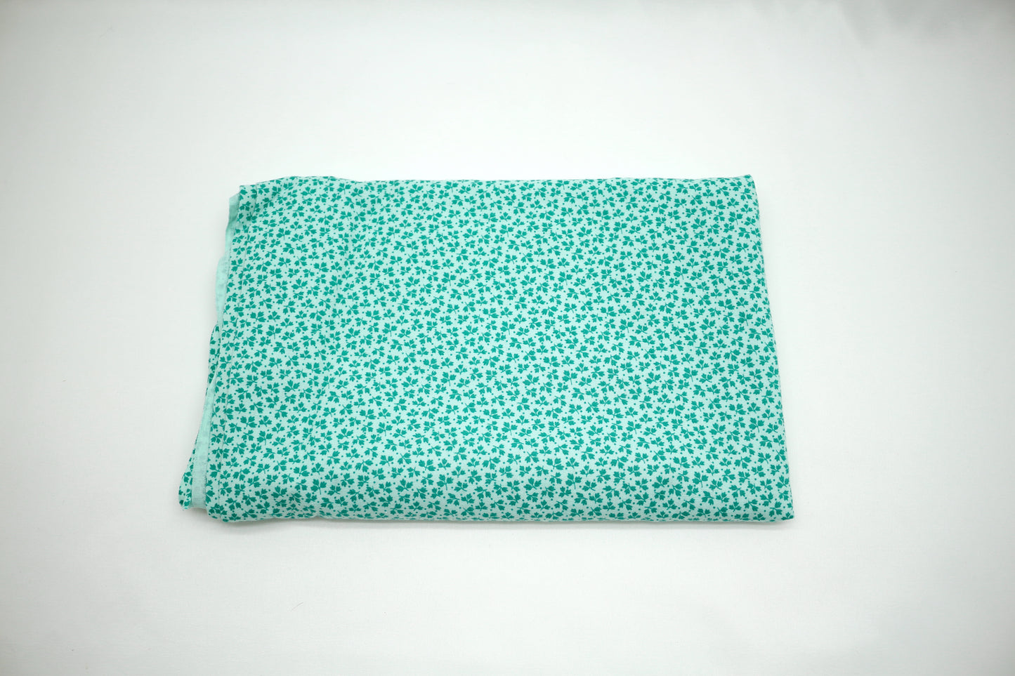 Garden Green Holly Cotton Fabric | 44" x 1 Yard | Festive Print