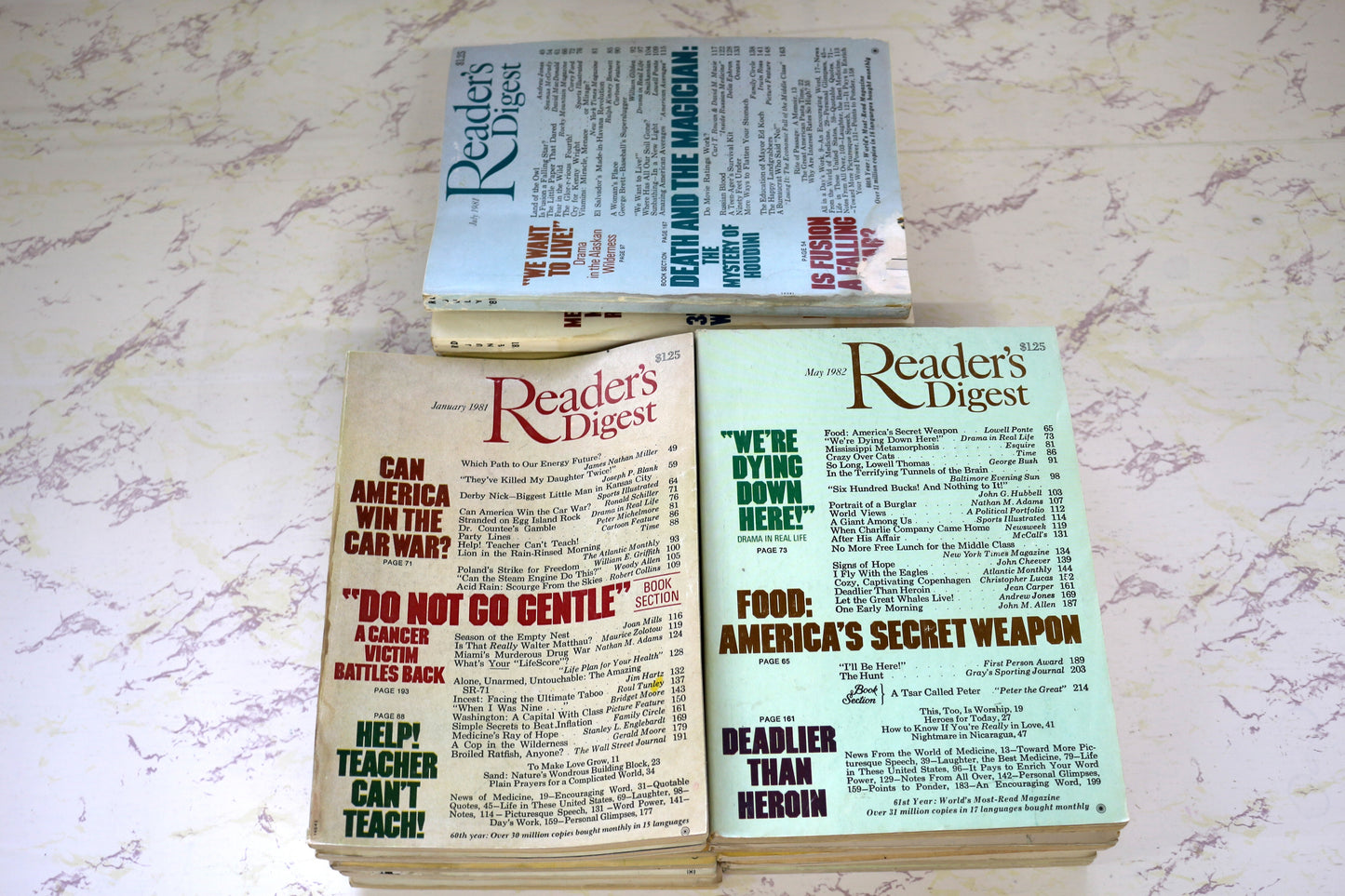 1980s Reader’s Digest Magazines – Perfect for Crafty Projects & Zero-Waste Fun 📚✨