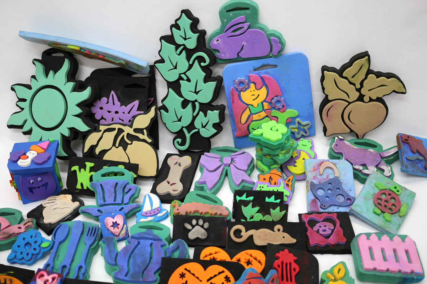 ๐จ Huge Foam Stamp Bundle โ A Creative Treasure Trove! ๐๏ธ