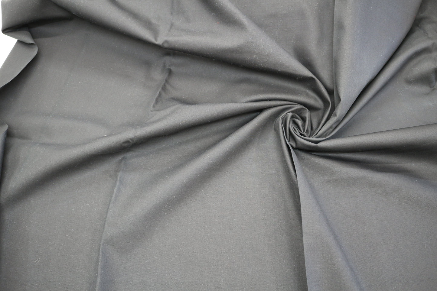 Black Broadcloth – 44" x 3.75 Yards