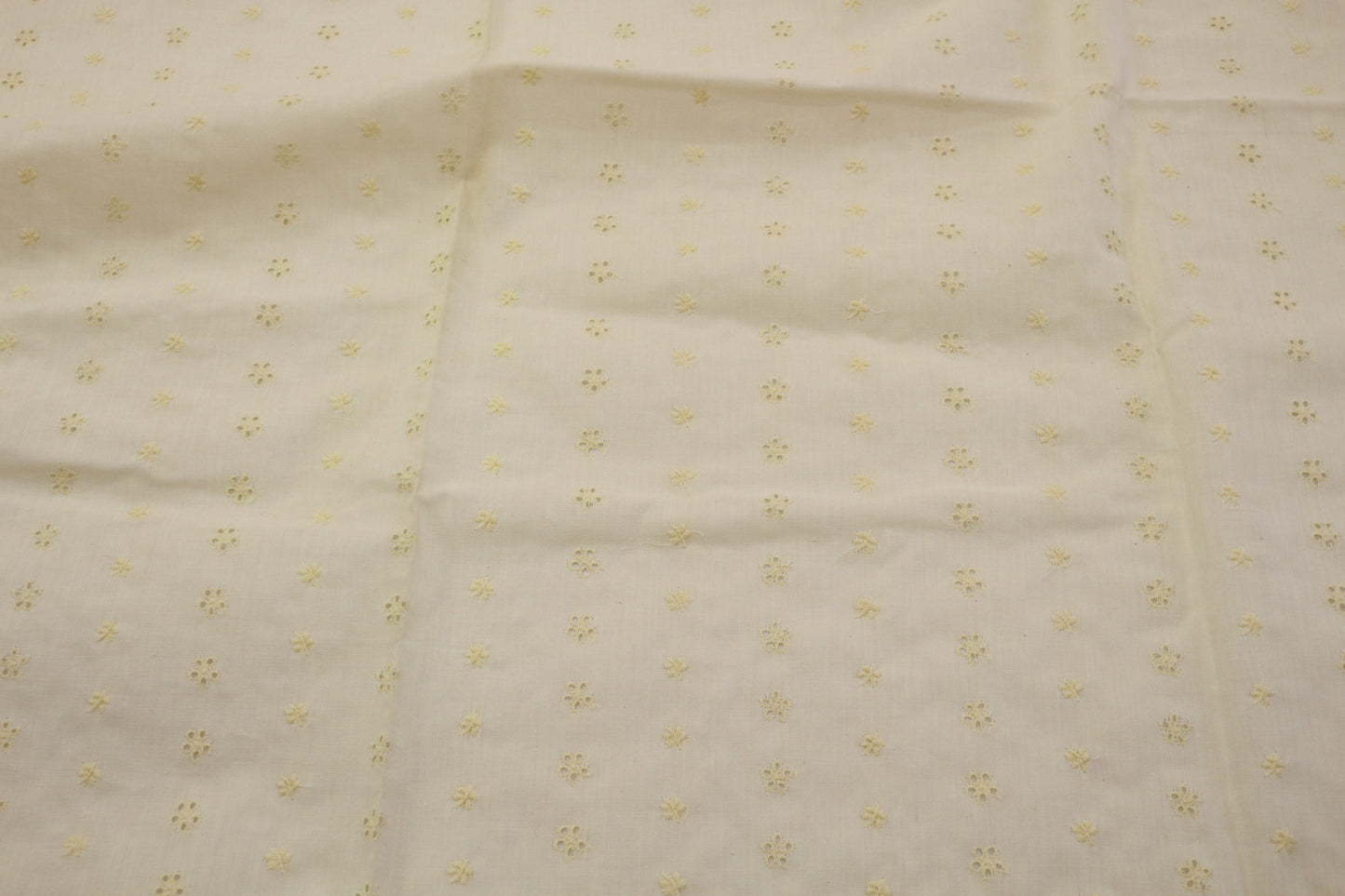 Cream Cotton Eyelet Fabric – 46" x 1.5 Yards