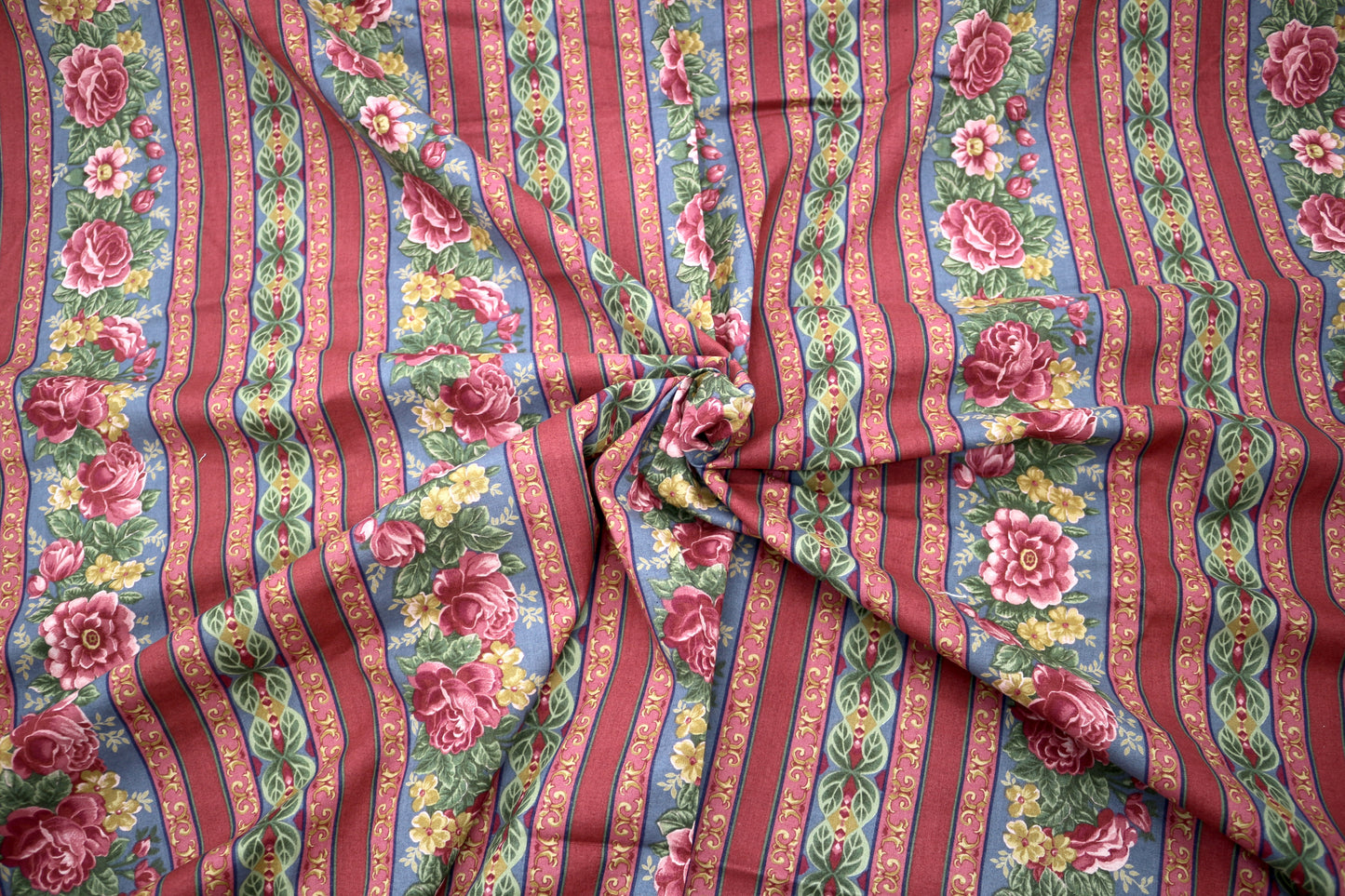 Vintage Floral Stripe Cotton Fabric – 42" x 3.5 Yards