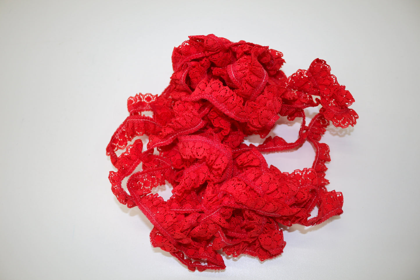 Decorative Trim – Red ✂️✨