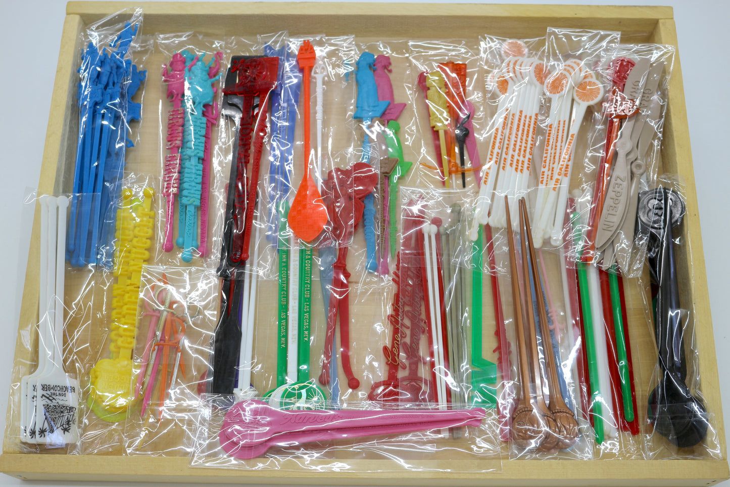 Vintage Swizzle Stick Bundle – Golden Nugget, Circus Circus, Harrah’s & More