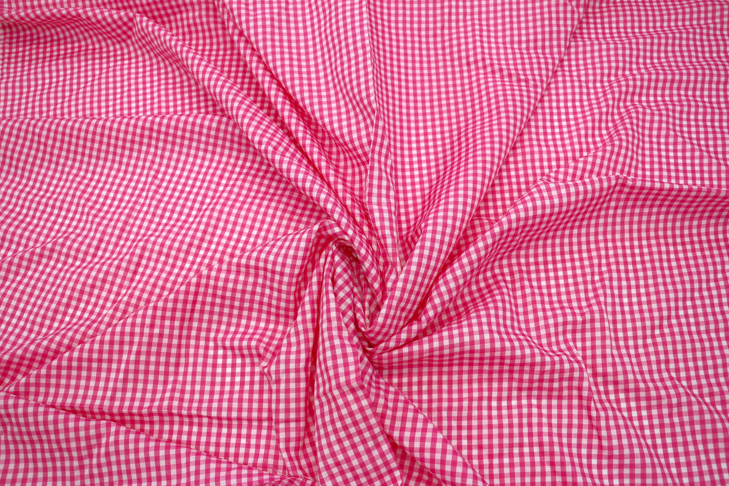 π Pink Gingham Rayon Blend β 46" x 3 Yards