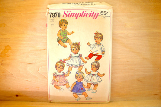 🪡 Vintage Doll Clothes Sewing Pattern Simplicity 7970 size 18"-20"