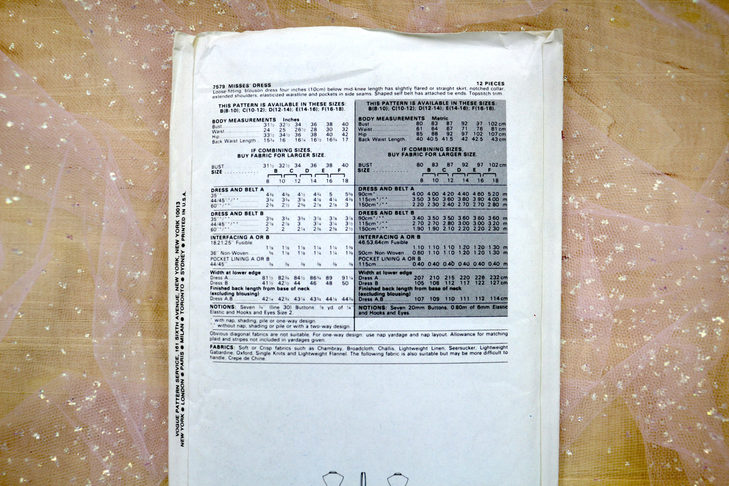 Vogue 7579 Misses' Dress Sewing Pattern 12-14