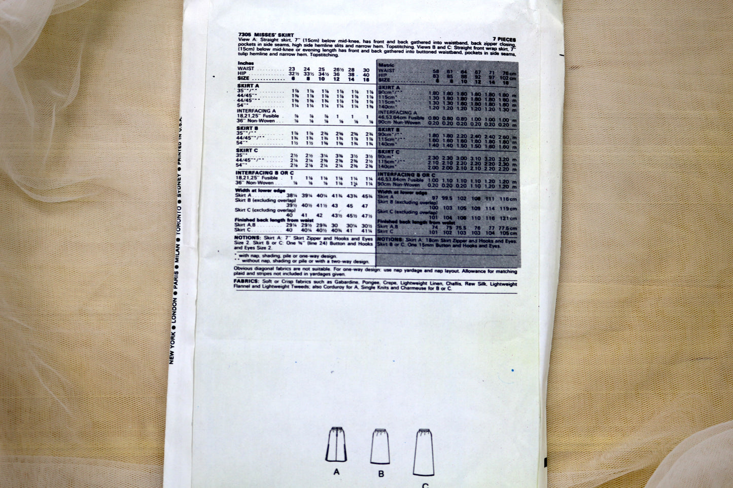 Vogue 7305 Misses Skirt Sewing Pattern size- 12