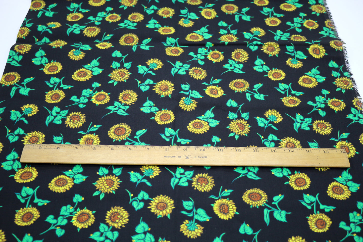 Sunflower Garden Cotton Fabric Remnant- Sewing & Creative Projects