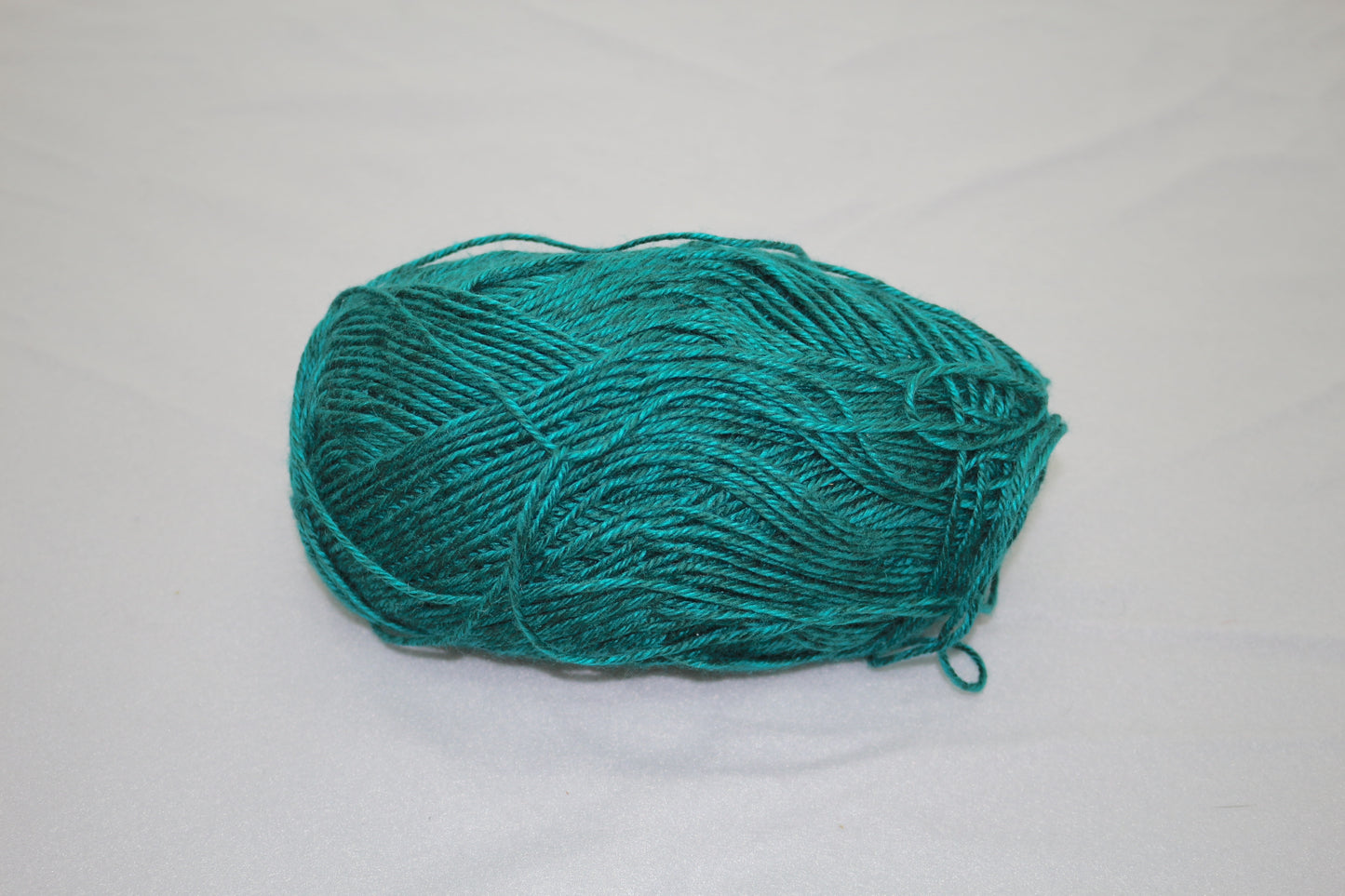 Teal Green Yarn Skein – 4 oz – Jewel Tone Knitting & Crochet Yarn – Rich Turquoise