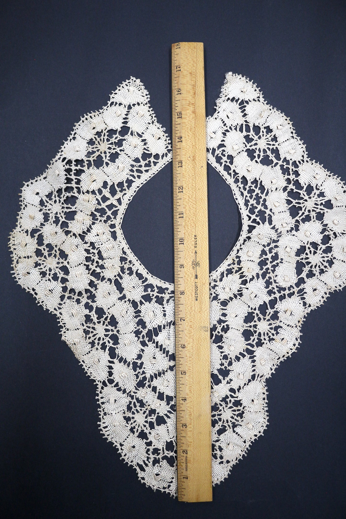 Vintage Crocheted Collar, Dress Embellishment