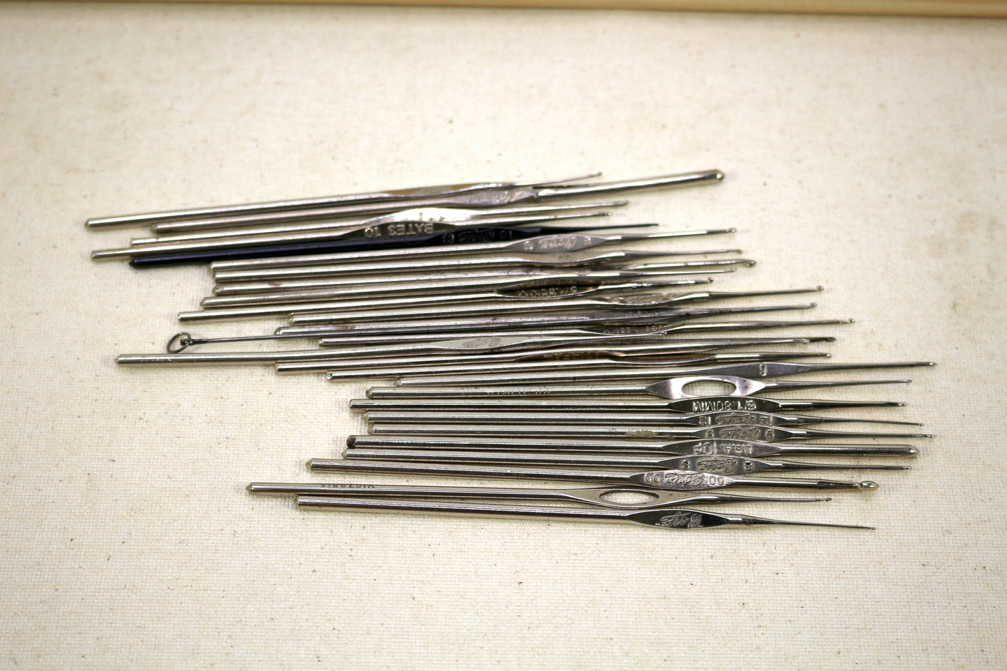 5 Small Crochet Hooks