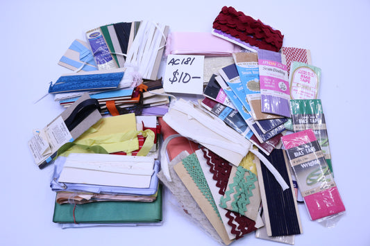 Junk Journal Trim Bundle, Sewing Trim Grab Bag, Bag of Treats
