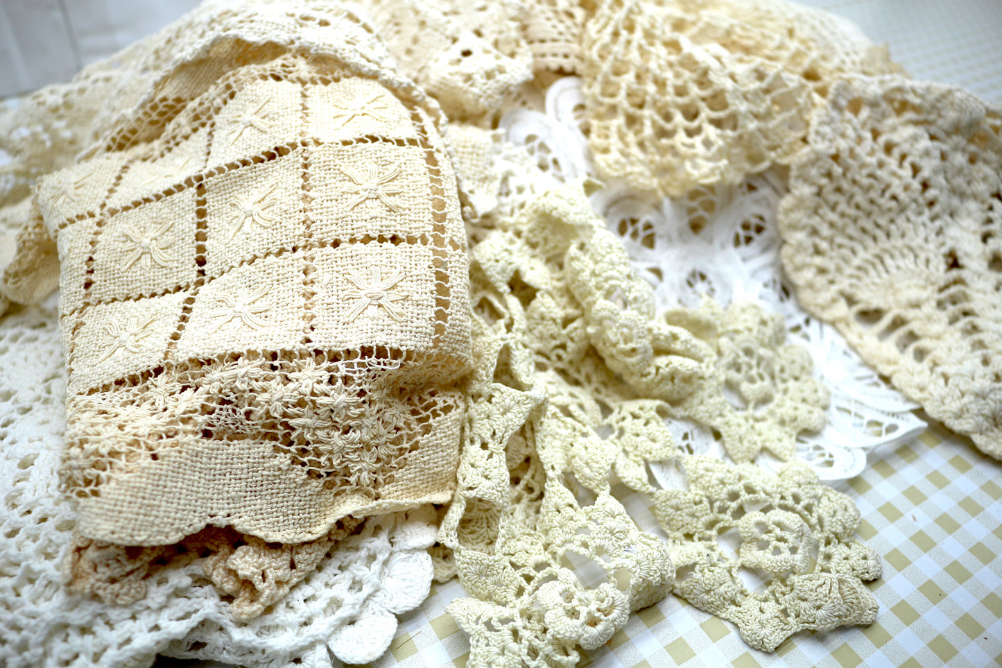 1/2 Pound Variety Mix of Cloth Doilies, Plant Accessories, Office Decorations