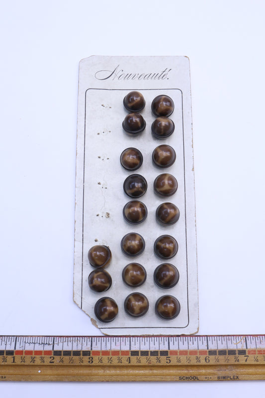 Vintage Wood Acorn Style Buttons