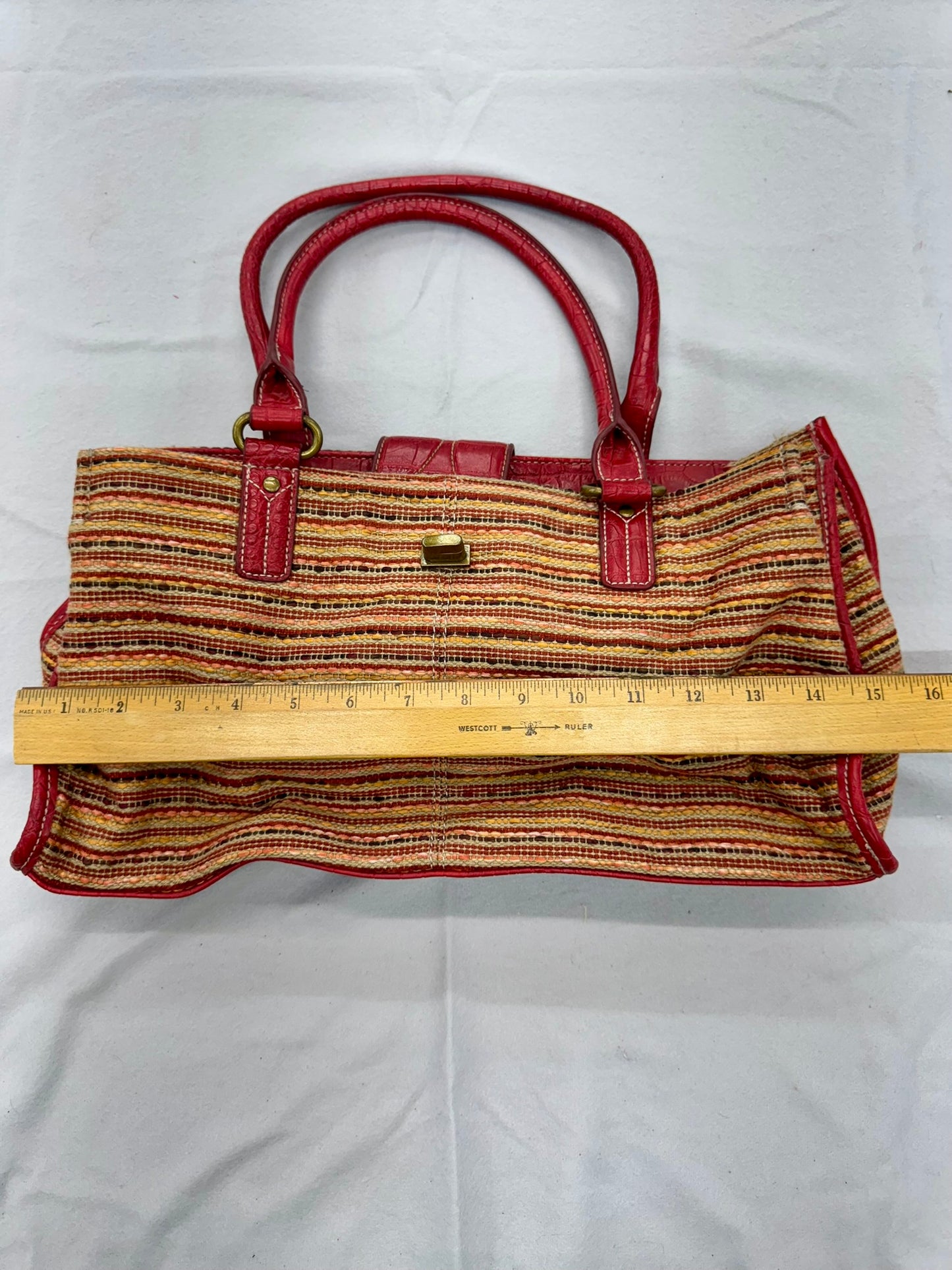 Nine & Co Carpet Purse – Secondhand Bag for Upcycling or Everyday Use