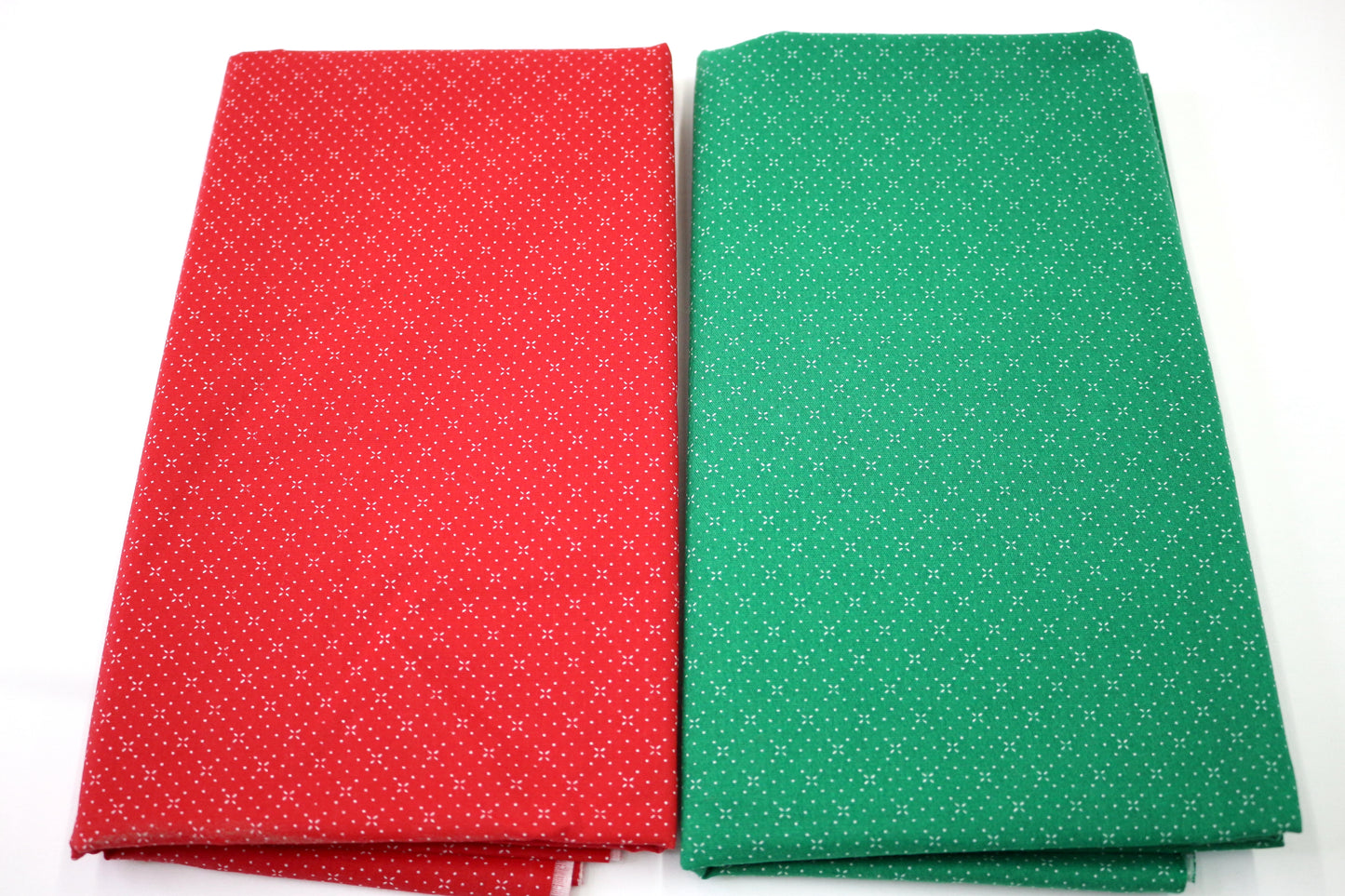 Red & Green Star Pattern Cotton Fabric Bundle