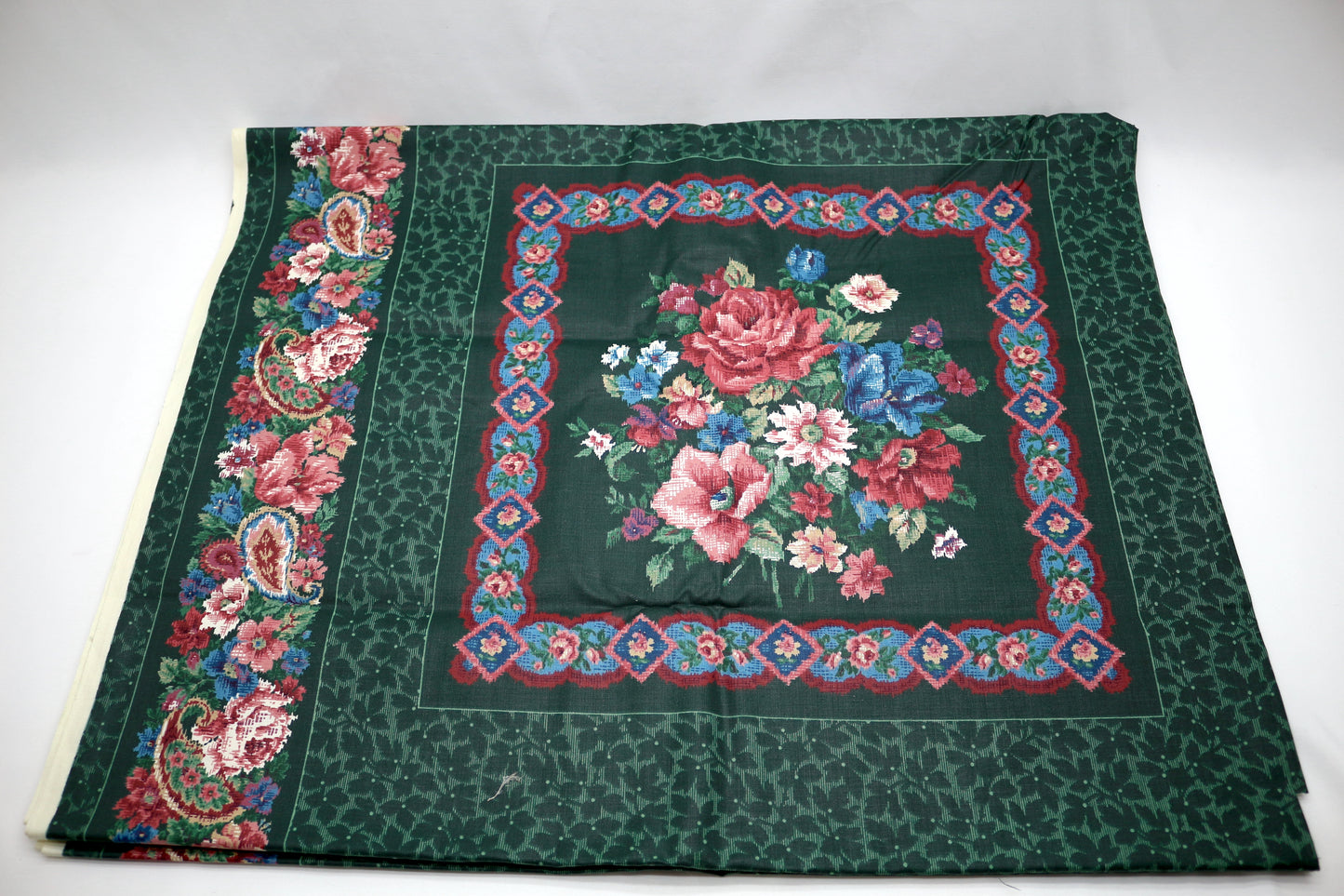 Garden Roses 90's Cotton Pillow Fabric 44" x 4 yds