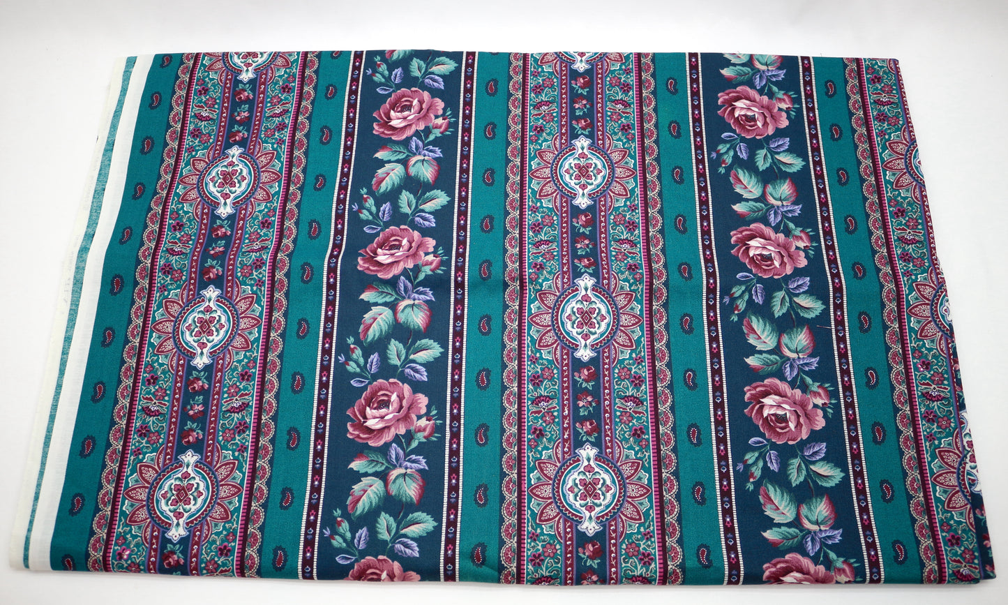 Winchester Wallpaper Vintage 90's Cotton Fabric 45" x 3 yds