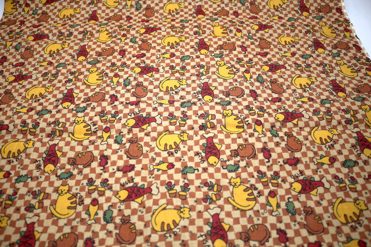 Cats Playing Checkers Cotton Fabric 45' x 4 yds