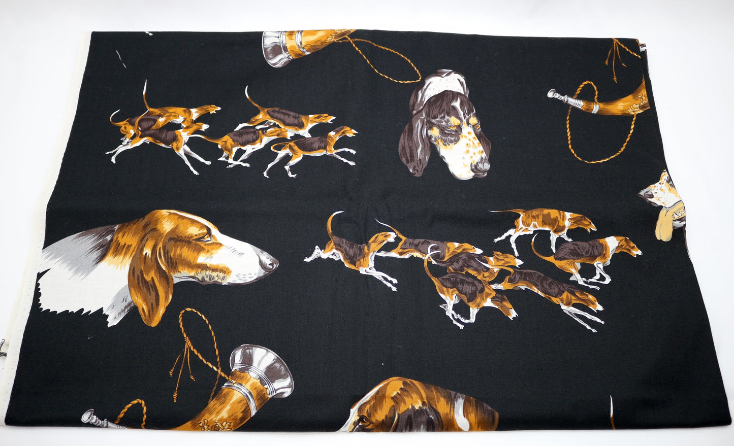 Hunting Dogs Cotton Fabric 44" x 3 yds