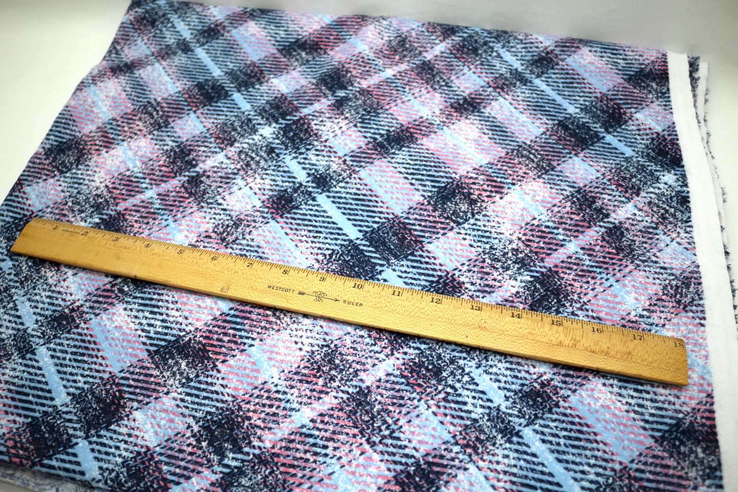 Snuggle Plaid Flannel Fabric 42" x 4 yds