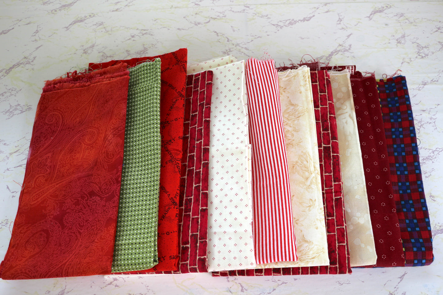 Sustainable Creativity: 1.5 lb Cotton Fabric Sets Material Magic Pack