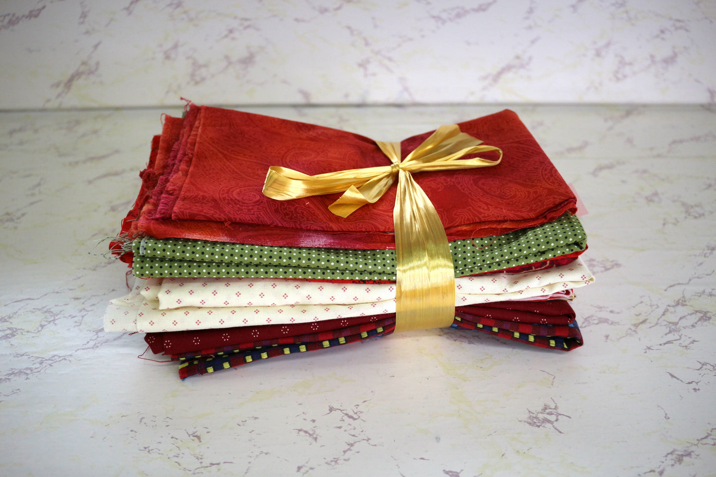 Sustainable Creativity: 1.5 lb Cotton Fabric Sets Material Magic Pack