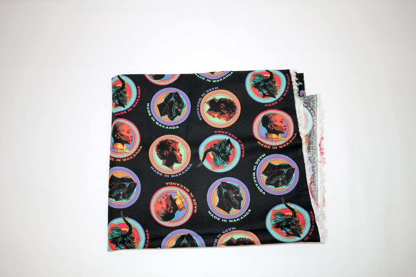 Black Panther-Themed Cotton Fabric – Bold and Striking 44" x 1 yd