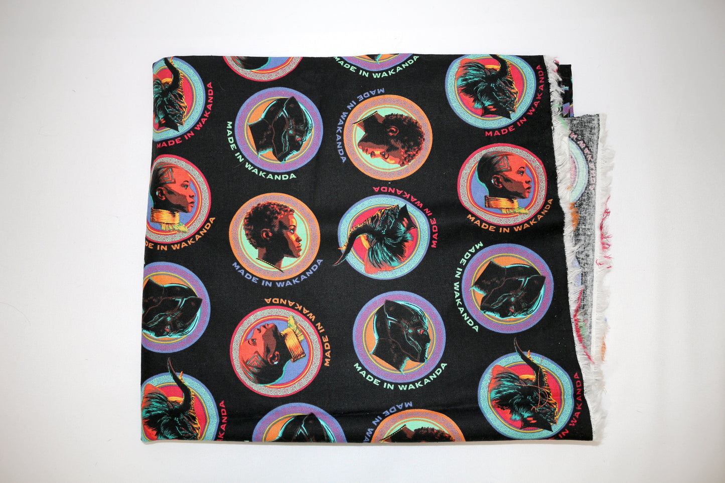 Black Panther-Themed Cotton Fabric – Bold and Striking