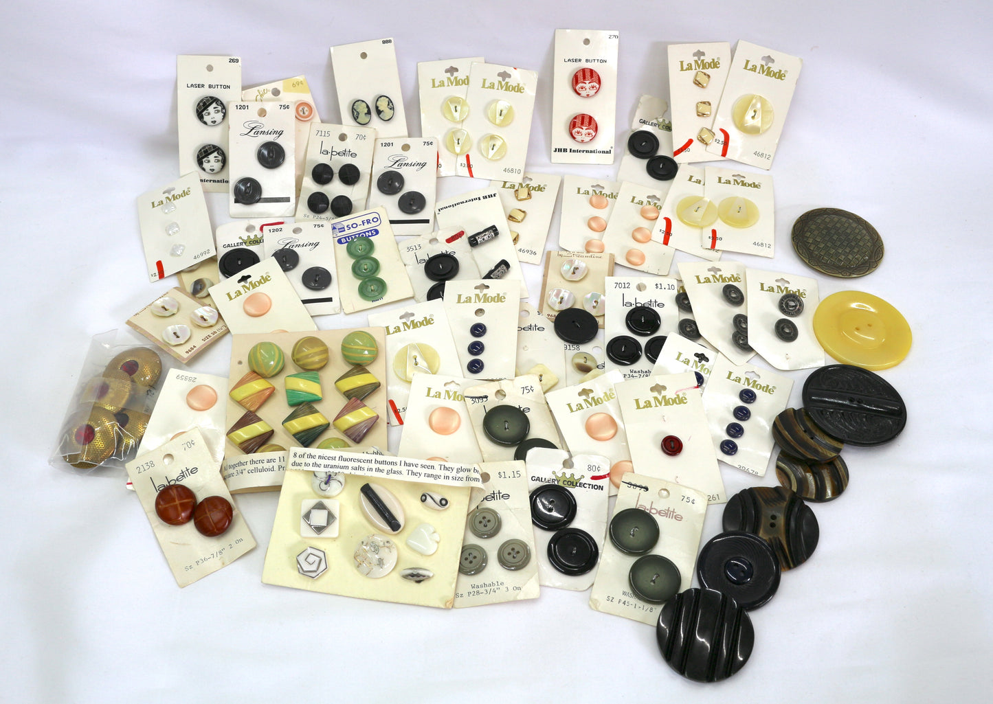 Big Bundle of Vintage Buttons – Includes Celluloid Buttons!