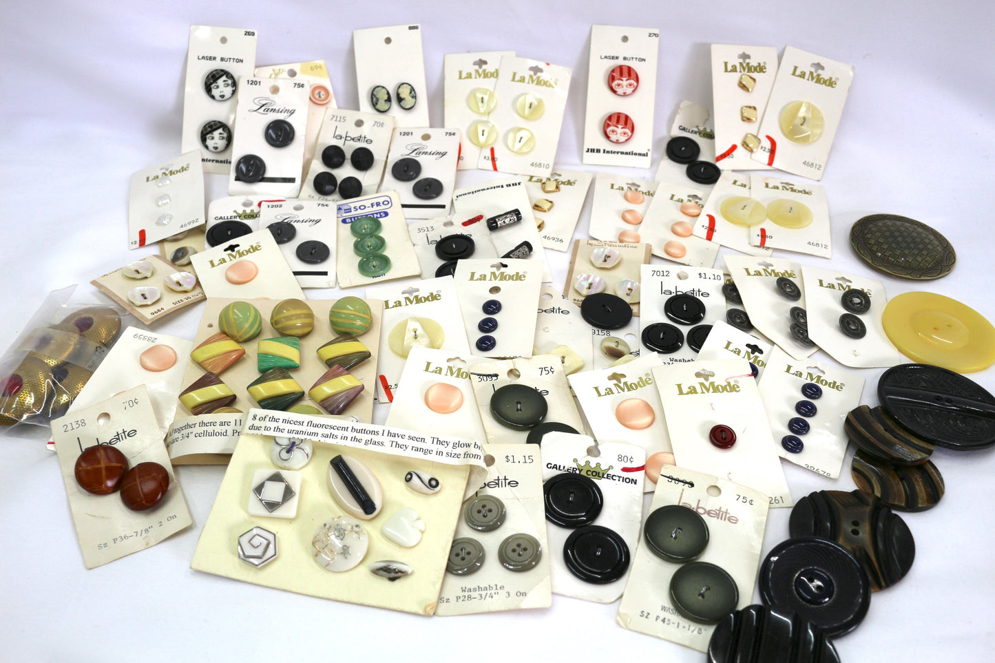 Big Bundle of Vintage Buttons – Includes Celluloid Buttons!