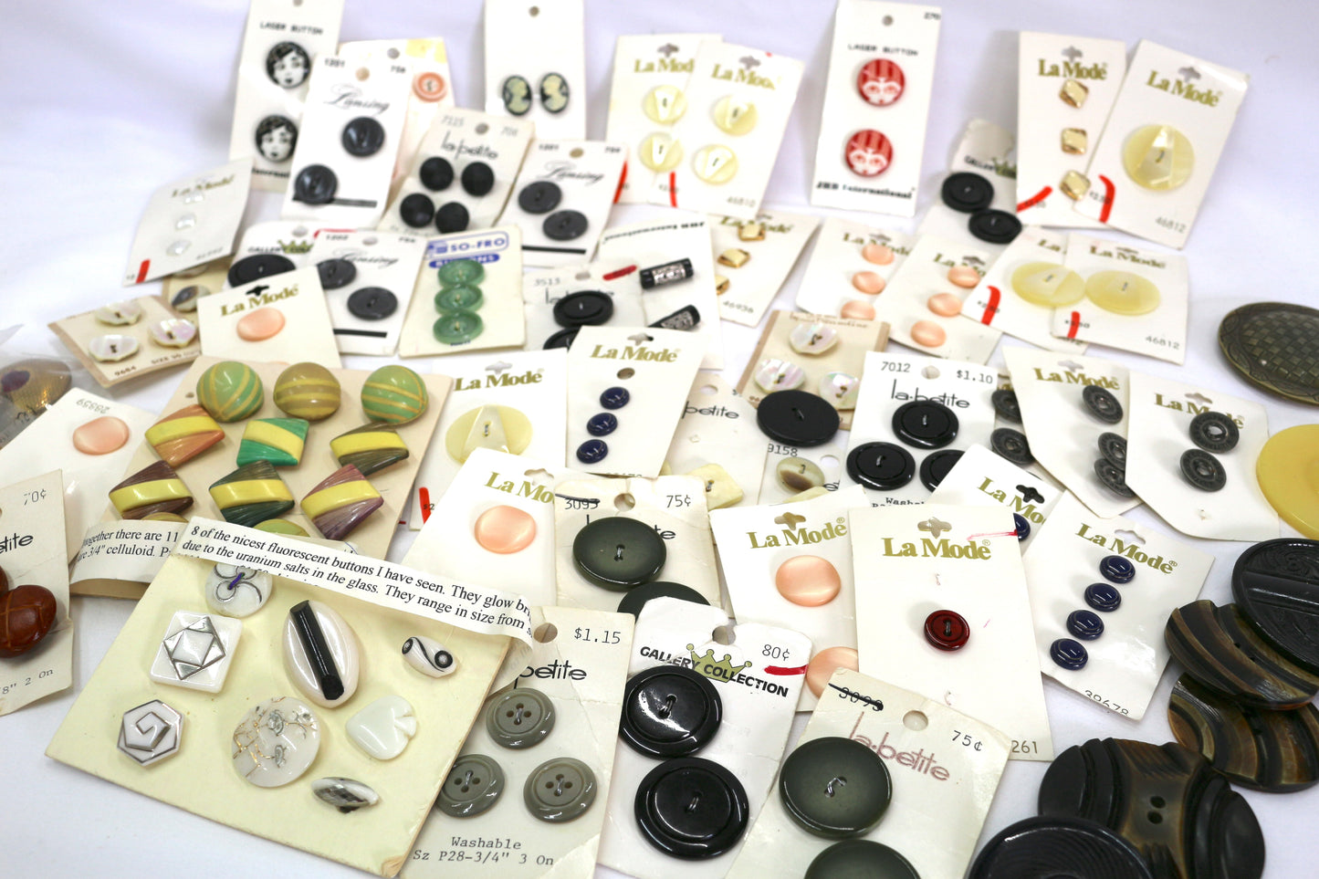 Big Bundle of Vintage Buttons – Includes Celluloid Buttons!