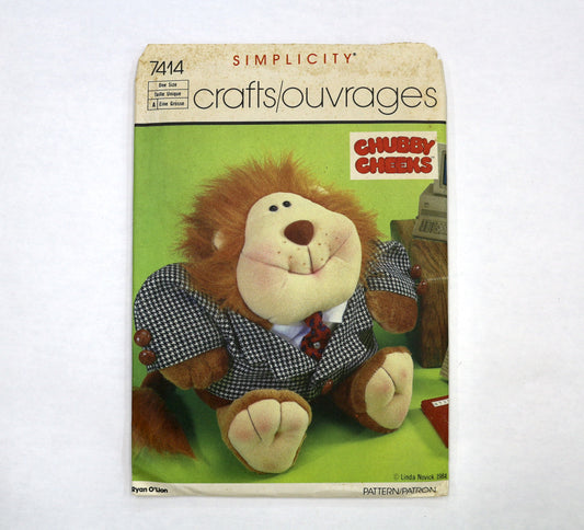 Simplicity 7414 Crafts Chubby Cheeks Lion Sewing Pattern