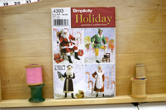 Simplicity 4393 Holiday Pattern Misses' and Mens Costume Mr. & Mrs. Claus, Buddy the Elf