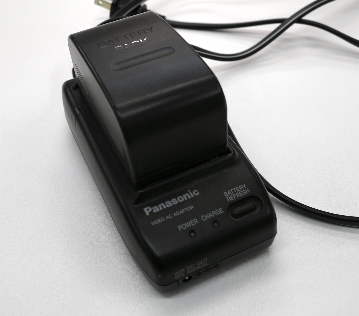 Panasonic VHS Recorder Palmcorder PlayPak – With Chargers & Tapes