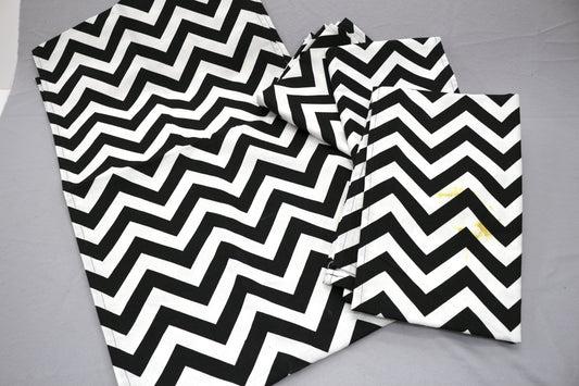 Black & White Chevron Table Runners – Set of 4