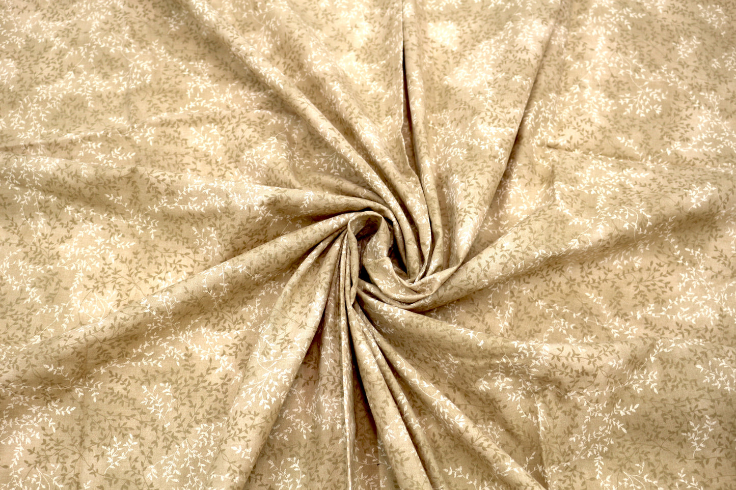 🍂 Beige Vine Print Cotton Fabric – 45" x 2 Yards