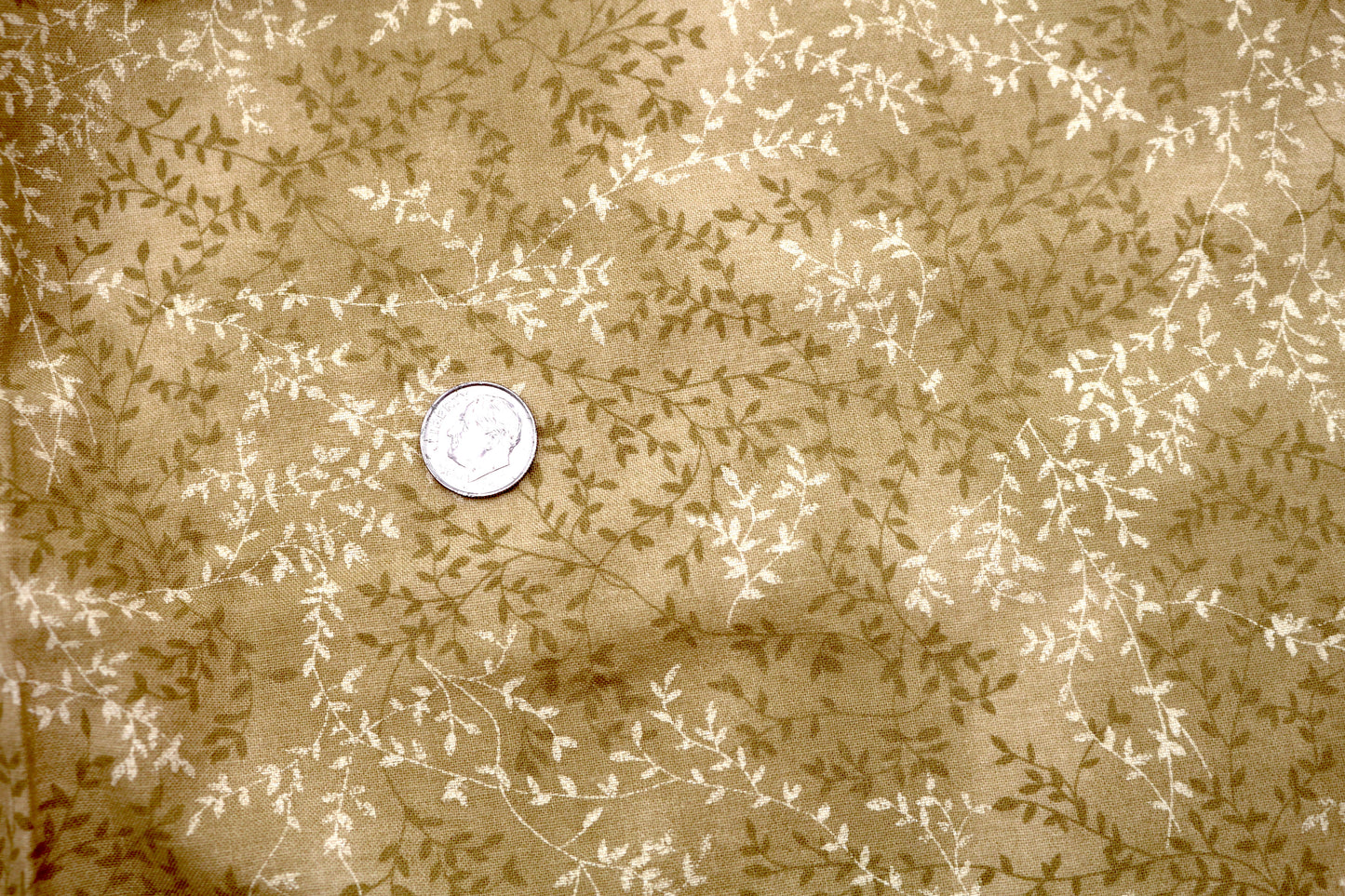 🍂 Beige Vine Print Cotton Fabric – 45" x 2 Yards