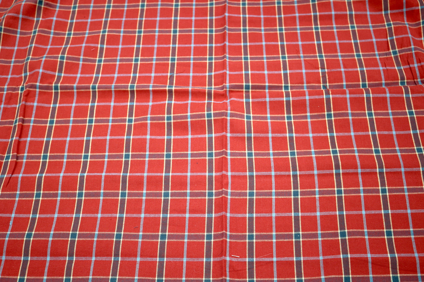 ❤️ Red & Blue Plaid Cotton Fabric – 45" x 4 Yards