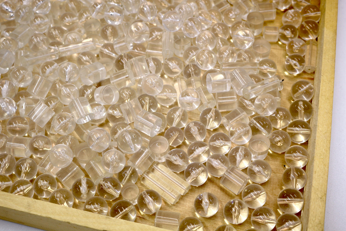 ✨ Bulk Clear Acrylic Buttons / Beads – Crafting, Sewing & DIY Projects