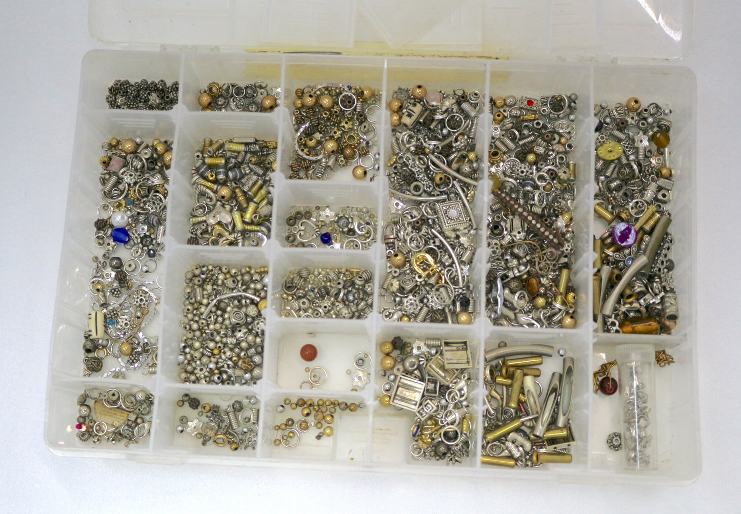✨ Metal Beads & Findings Organizer – Mixed Silver, Gold & Antique Tones