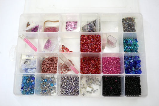 🌈 Rainbow Bead Organizer – Pink, Red & Multicolor Glass & Plastic Beads