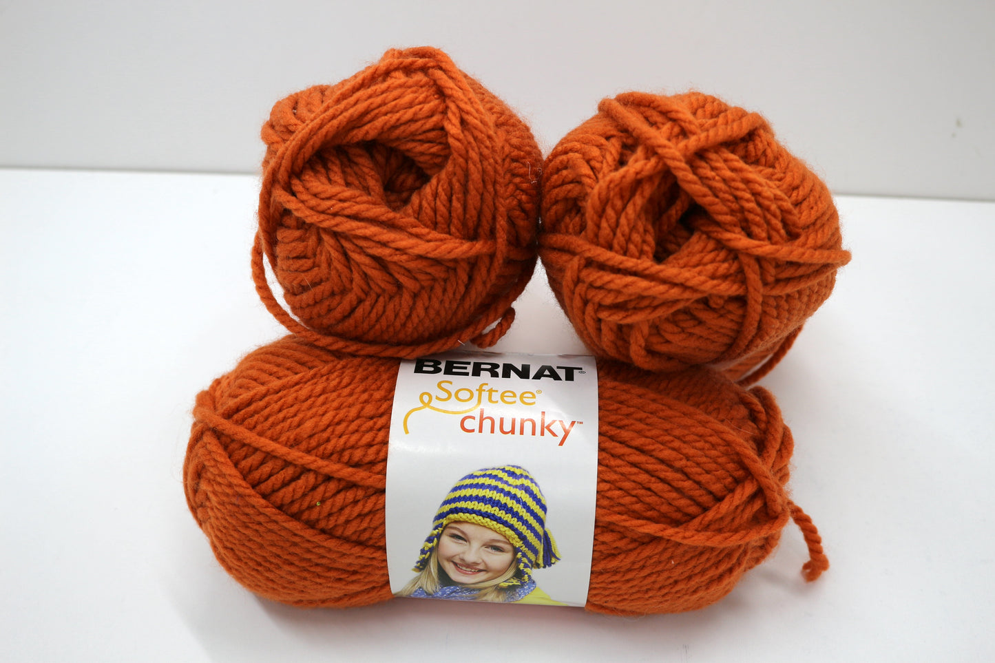 🧶 Bernat Softee Chunky Yarn – Rust Orange – Sold Individually