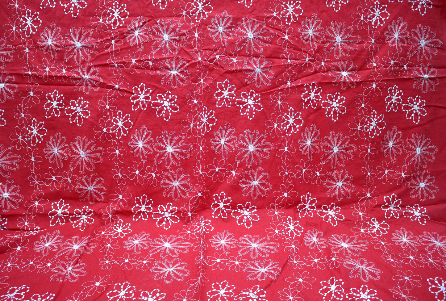 🌸 Red Cotton Fabric – White Floral Print – 54" Wide x 4 Yards