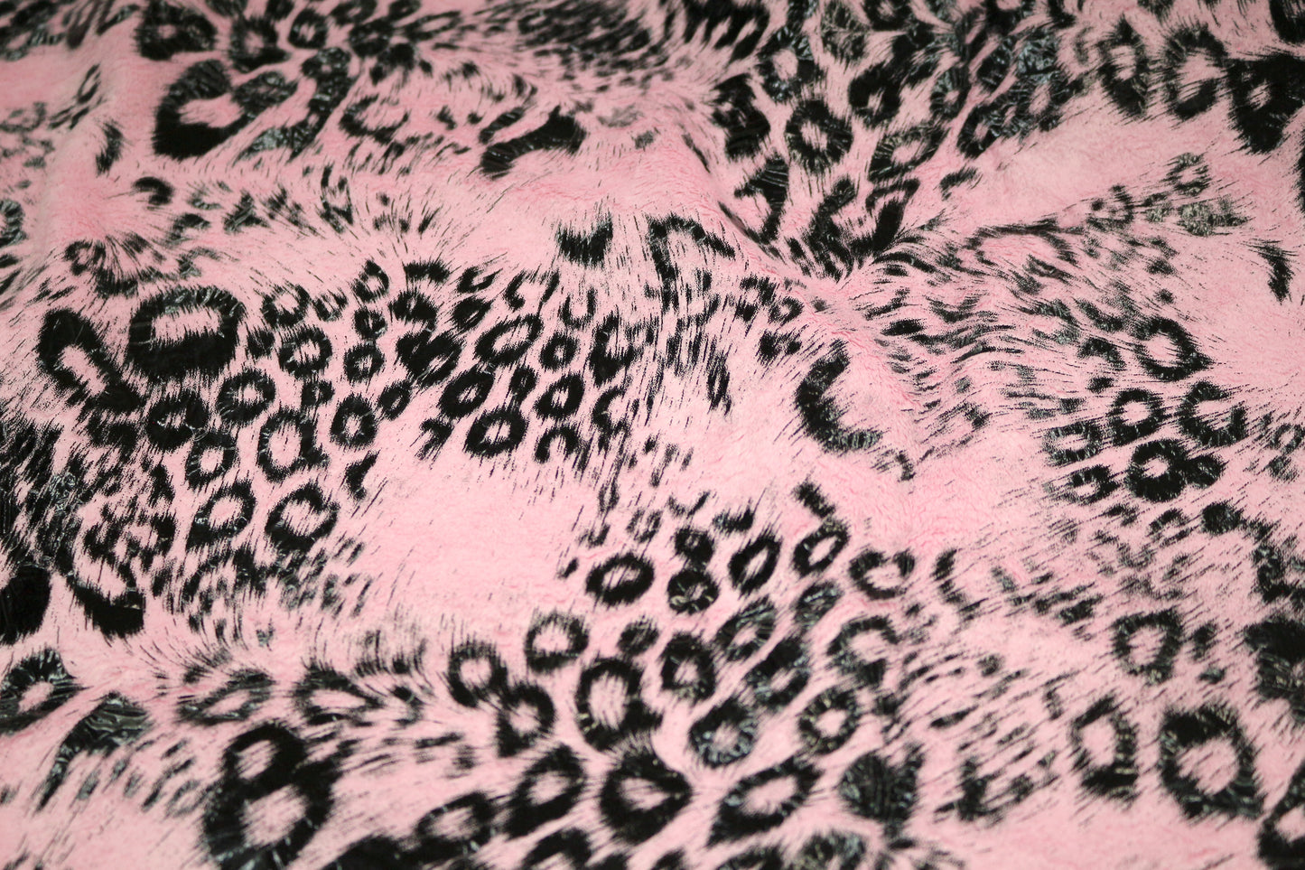Pink Leopard Print Minky Fabric (64" x 3.25 Yards) 🐆💗